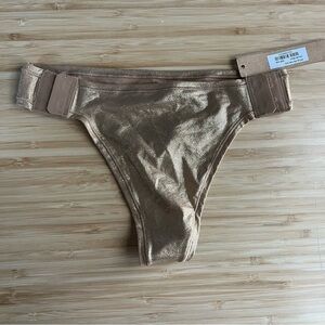 SKIMS Adaptive Thong in Gold NWT Size XXS